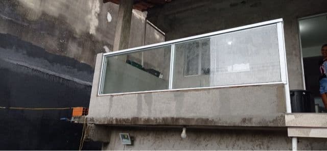 Para peito com vidro sem recorte